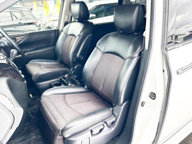 エルグランド250ハイウェイスターS 4WD　ローンが不安な方＜優遇ローン＞本州仕入 両側パワースライドドア　純正HDDナビ 4WD