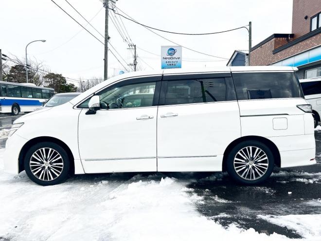 エルグランド250ハイウェイスターS 4WD　ローンが不安な方＜優遇ローン＞本州仕入 両側パワースライドドア　純正HDDナビ 4WD