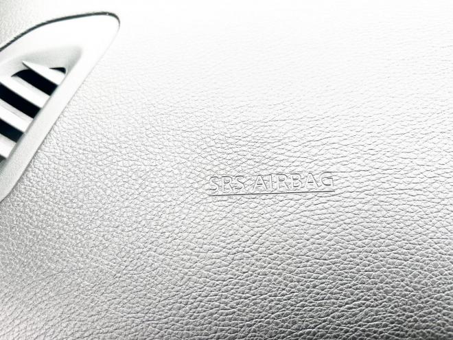 エルグランド250ハイウェイスターS 4WD　ローンが不安な方＜優遇ローン＞本州仕入 両側パワースライドドア　純正HDDナビ 4WD