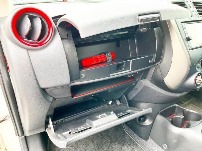 マーチ5ドア1.2X FOUR Vセレクション 4WD　ローンが不安な方＜優遇ローン＞　1年保証付 寒冷地仕様　純正ナビ