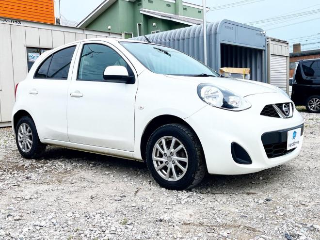 マーチ5ドア1.2X FOUR Vセレクション 4WD　ローンが不安な方＜優遇ローン＞　1年保証付 寒冷地仕様　純正ナビ