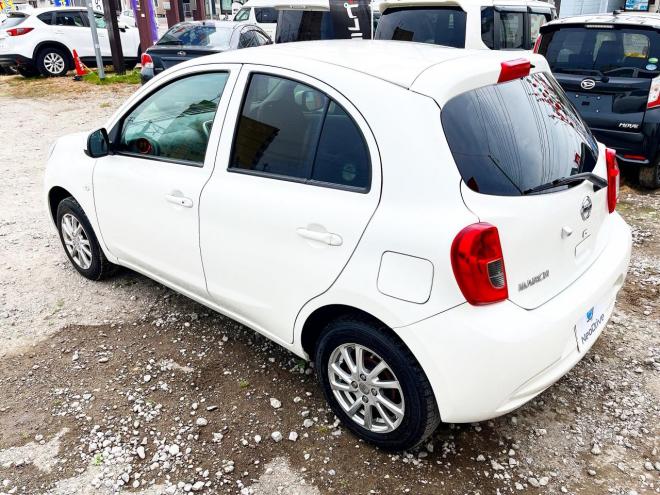 マーチ5ドア1.2X FOUR Vセレクション 4WD　ローンが不安な方＜優遇ローン＞　1年保証付 寒冷地仕様　純正ナビ