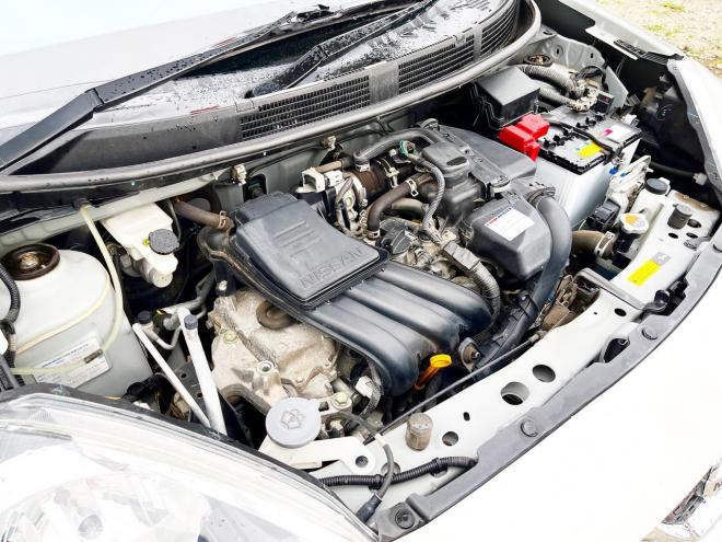 マーチ5ドア1.2X FOUR Vセレクション 4WD　ローンが不安な方＜優遇ローン＞　1年保証付 寒冷地仕様　純正ナビ