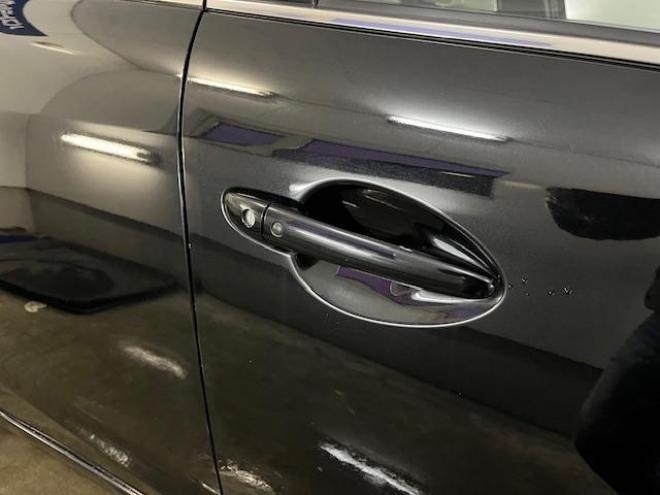 アテンザワゴンＸＤ　Ｌパッケージ　寒冷地仕様　禁煙車　スカイアクティブディーゼルターボ　純正１９インチＡＷ　社外１７ＡＷ＋スタッドレスタイヤ付　純正ナビ（地デジ　ＤＶＤ再生　Ｂｌｕｅｔｏｏｔｈ）＋バックカメラ　前後ドライブレコーダー　ヘッドアップディスプレイ　ＢＯＳＥサウンド　衝突軽減ブレーキ　レーダークルーズコントロール　車線逸脱警報　ＬＥＤヘッドライト　フロントガラス熱線　シートヒーター　ステアリングヒーター　横滑り防止装置　ＥＴＣ 4WD 2200 5Dr