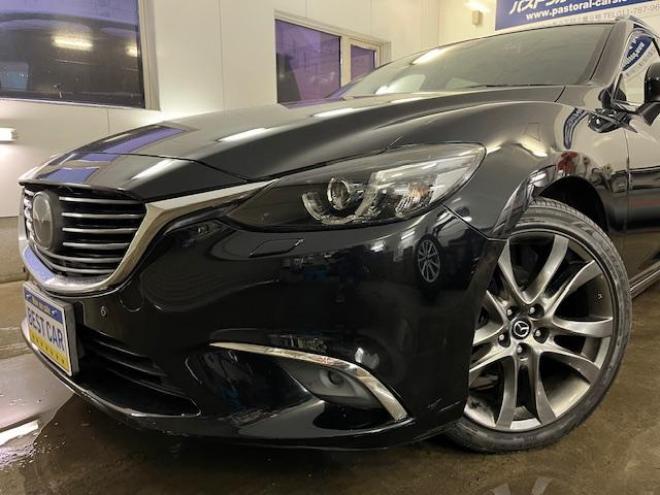 アテンザワゴンＸＤ　Ｌパッケージ　寒冷地仕様　禁煙車　スカイアクティブディーゼルターボ　純正１９インチＡＷ　社外１７ＡＷ＋スタッドレスタイヤ付　純正ナビ（地デジ　ＤＶＤ再生　Ｂｌｕｅｔｏｏｔｈ）＋バックカメラ　前後ドライブレコーダー　ヘッドアップディスプレイ　ＢＯＳＥサウンド　衝突軽減ブレーキ　レーダークルーズコントロール　車線逸脱警報　ＬＥＤヘッドライト　フロントガラス熱線　シートヒーター　ステアリングヒーター　横滑り防止装置　ＥＴＣ 4WD 2200 5Dr