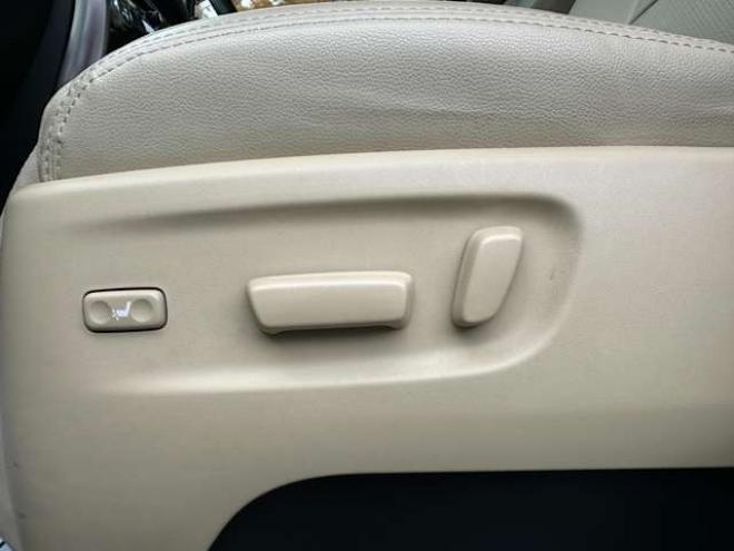 ヴェルファイアハイブリッド 2.5 V E-Four 4WD　社外アルミ　オートミラー　ETC　ドライブレコーダー　ローダウン　ワンオーナー　両側電動スライドドア　パワステ　パワーウィンドウ　ベージュ革シート　純正ナビ　バックカメラ　ABS　キーレスエントリー 2500