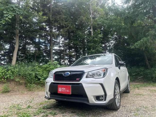 フォレスター2.0 tS 4WD　300台限定車/ターボ/社外ナビ/Bカメラ/電動リアゲート 2000