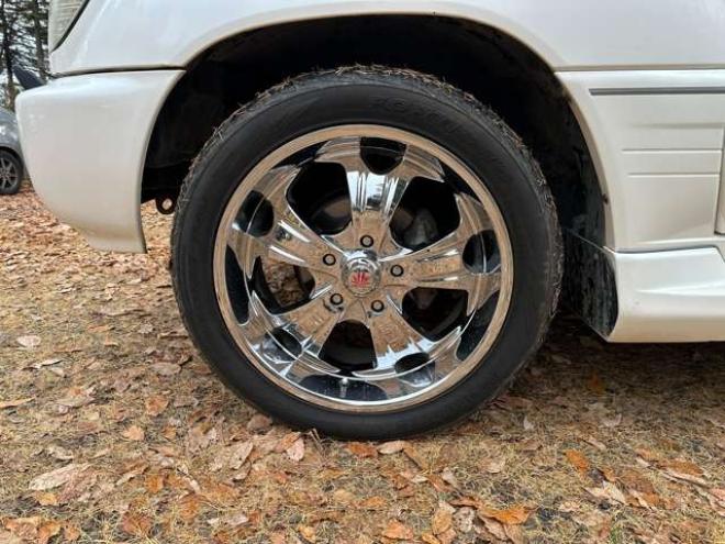 ランドクルーザー100 4.2 VXリミテッド Gセレクション ディーゼルターボ 4WD　ハイトコントロール　ヒッチメンバー　純正ナビ　バックカメラ　ベージュ革シート　シートヒーター　ETC　パワーウィンドウ　パワステ　サンルーフ　キーレスエントリー 4200
