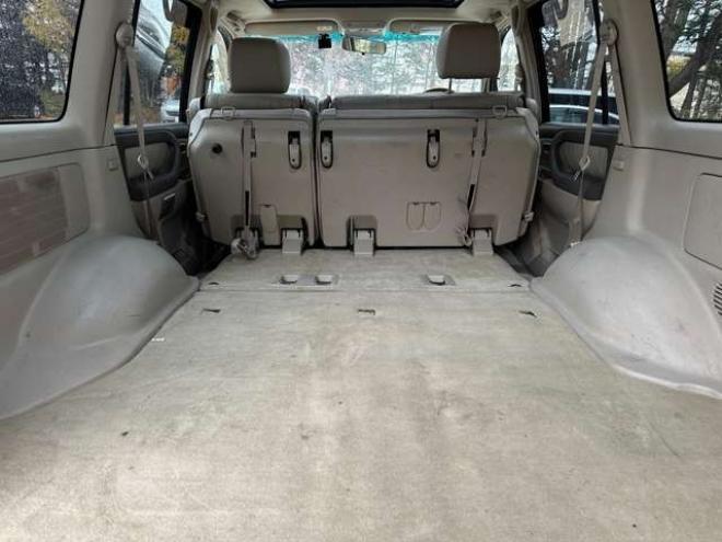 ランドクルーザー100 4.2 VXリミテッド Gセレクション ディーゼルターボ 4WD　ハイトコントロール　ヒッチメンバー　純正ナビ　バックカメラ　ベージュ革シート　シートヒーター　ETC　パワーウィンドウ　パワステ　サンルーフ　キーレスエントリー 4200