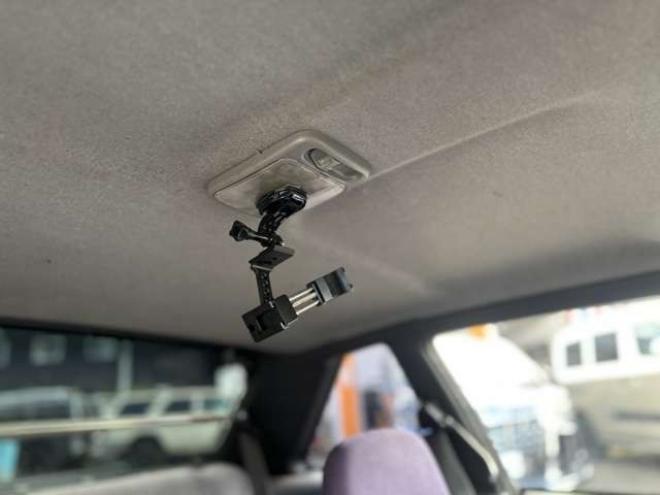 シルビア2.0 K’sクラブセレクション　ターボ　社外アルミ　外エアロ　社外ハンドル　パワステ　パワーウィンドウ　社外LSDデフ　社外インタークーラー　社外タコ足　S14タービン　全塗装済 2WD 2000