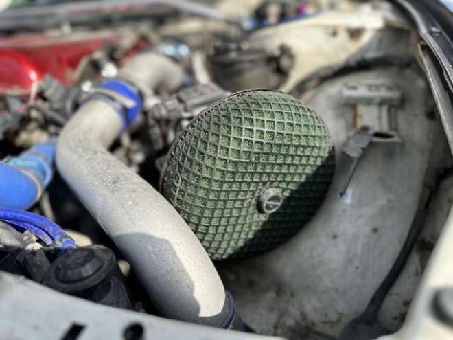 シルビア2.0 K’sクラブセレクション　ターボ　社外アルミ　外エアロ　社外ハンドル　パワステ　パワーウィンドウ　社外LSDデフ　社外インタークーラー　社外タコ足　S14タービン　全塗装済 2WD 2000