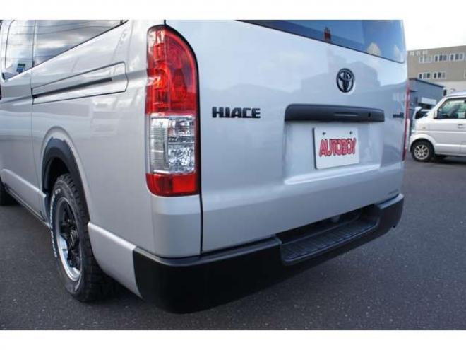 レジアスエース2.8 スーパーGL ロングボディ ディーゼルターボ 4WD　415COBRA丸目キット&CL3フロントリップ&ステージIリアスポ　415SAFARIオーバーフェンダー　ESSEXステラ16インチAW　TOYOオープンカントリーR/T　415COBRAベッドキット　寒冷地仕様　純正ETC 新品シートカバー 2800