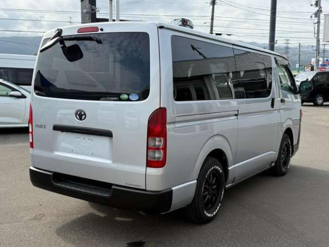 ハイエースバン2.8 DX ロング ディーゼルターボ 4WD　寒冷地仕様　415COBRA　丸目ヘッドライトキット　サファイアフロントリップスポイラー　ENCB16インチアルミ　トーヨーオープンカントリー　リアヒーター　リアエアコン 2800