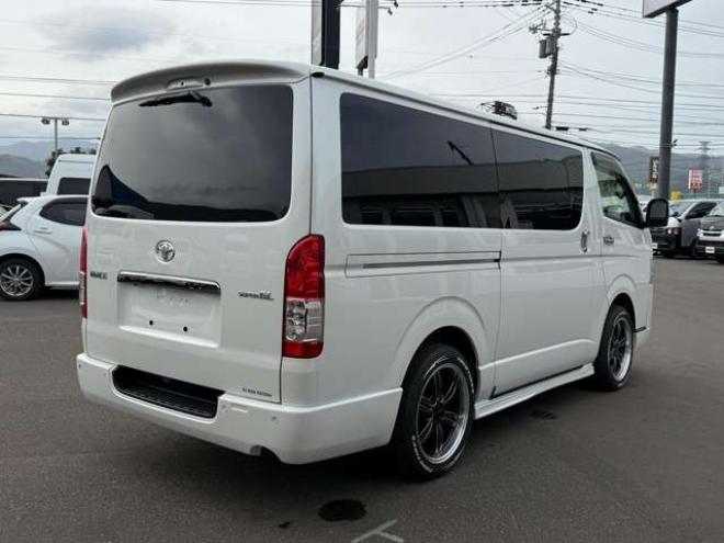 ハイエースバン2.8 スーパーGL ダークプライムII ロングボディ ディーゼルターボ 4WD　ワンオーナー 寒冷地仕様 パノラミックビューモニター デジタルインナーミラー 415COBRA CL-3フロントリップ CL-2サイドステップ　CL-ステップリアバンパー　ステージ2　バッドラッカー18インチアルミ　トーヨーH30 2800