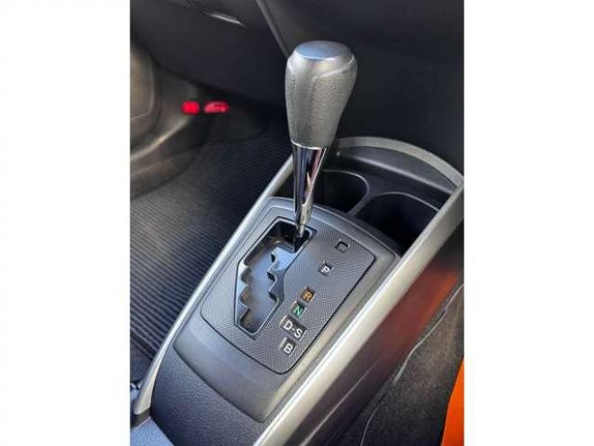 カローラフィールダー1.5 X  ビジネスパッケージ 4WD　キーレス・メモリーナビ・Bluetooth・横滑り防止・ワイパーデザイアー・ETC 1500