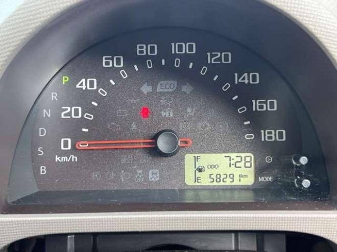 パッソ1.0 X 4WD　スマートキー　ナビ　TV エンジンスターター　電動格納ミラー 1000