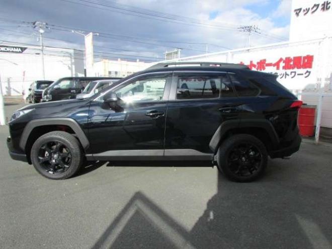 RAV-42.0 アドベンチャー オフロード パッケージII 4WD　LEDヘッドライト/ビルトインETC2.0/シートヒーター/ステアリングヒーター/フルセグTV/バックカメラ/レーダークルーズコントロール/パワーバックドア/エンジンスターター 2000