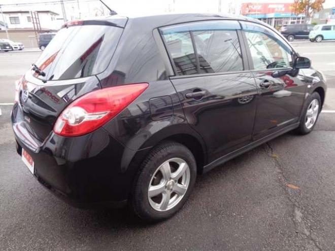 ティーダ1.5 15M FOUR SV＋プラズマ 4WD　ワンオーナー　夏冬タイヤ　走行31600km 1500