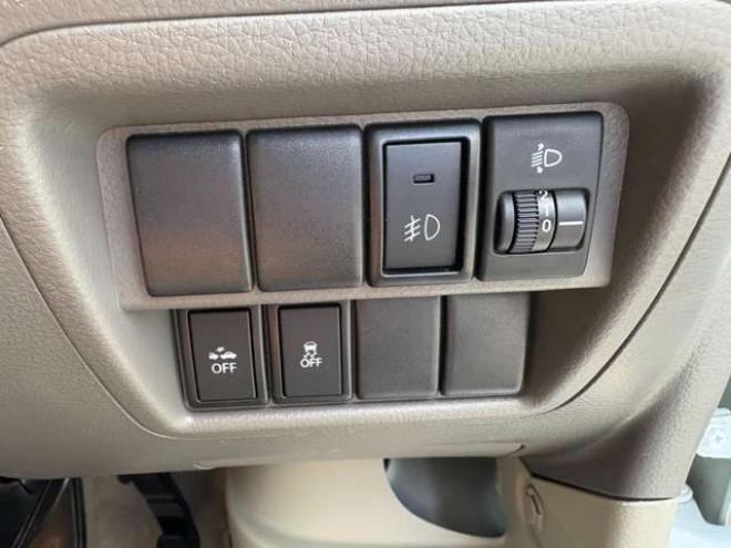 エブリィジョイン ターボ ハイルーフ 4WD　革調シートカバー　Body Lineベッドキッド　デイトナ15インチAW　キーレス　バックカメラ　Panasonicメモリナビ　Bluetooth　FM/AM　横滑り防止　衝突被害軽減システム　フォグランプ 660