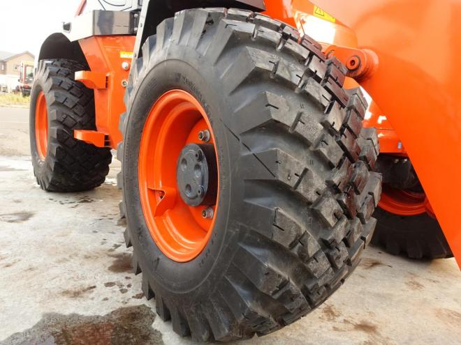 ホイールローダ日立 　ZW80S-5B　バケット容量0.9m3