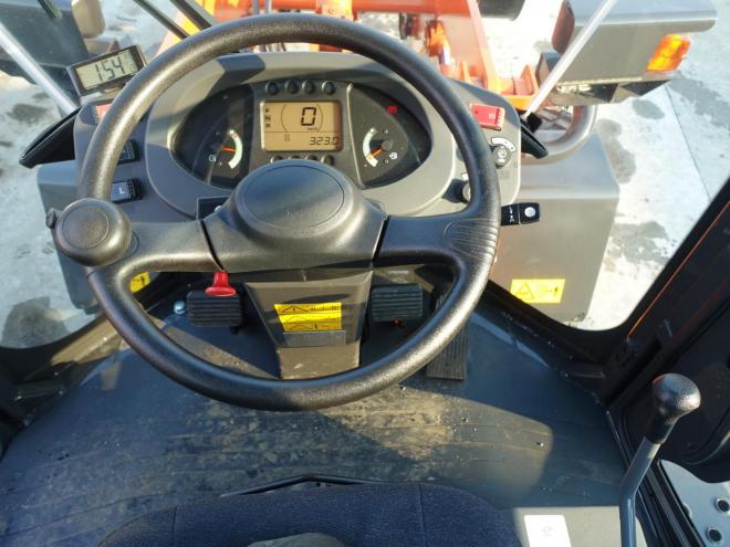 ホイールローダ日立 　ZW80S-5B　バケット容量0.9m3