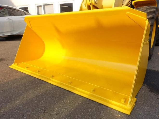 ホイールローダコマツ WA30-6　バケット容量0.4m3