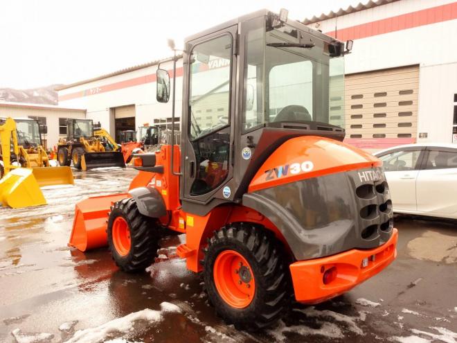ホイールローダ日立 ZW30  バケット容量0.4m3 