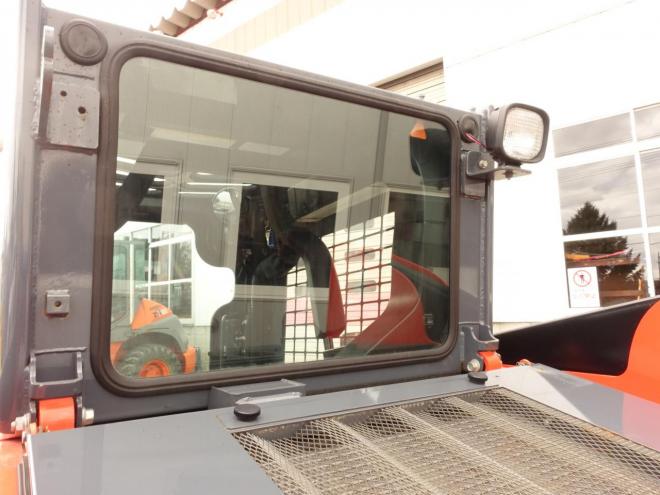 スキッドステアローダトヨタ 5SDKL６　バケット容量0.28m3 