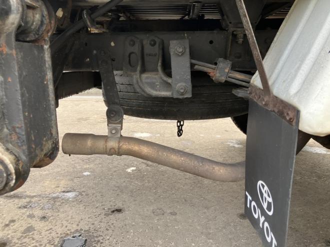 トヨエース4WD　平ボディ　パワーゲート付 