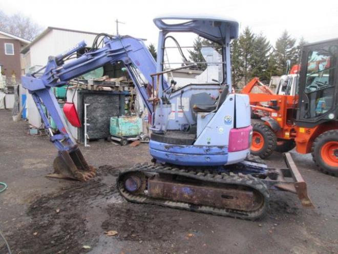 バックホーコマツPC28UU-2E