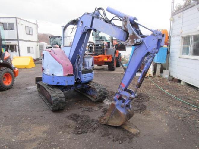 バックホーコマツPC28UU-2E