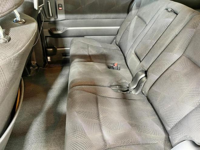 ステップワゴン2.0スパーダZ 4WD 5年保証 スマキー 両側パワスラ ナビ ETC 寒冷地仕様 禁煙 車検整備2年付 修復歴無