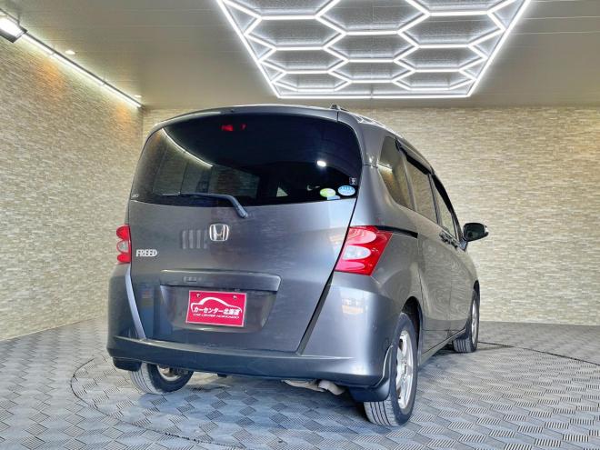 フリード1.5フレックスFパッケージ 4WD 5年保証 ナビ Bカメ 夏冬タイヤ 寒冷地仕様 禁煙 車検整備2年付
