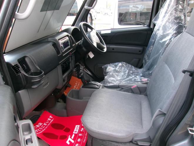 NV100クリッパーDX 4WD 660 ５Dr