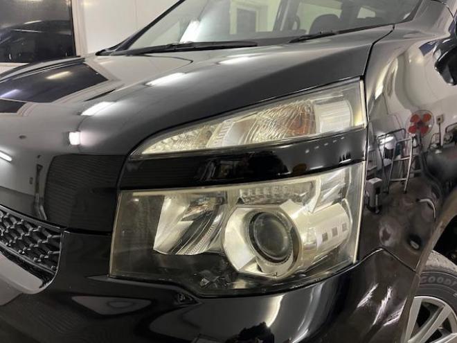 ヴォクシーＺＳ　本州仕入　ワンオーナー　禁煙車　ＷＡＫＯＳバリアスコーティング済　社外１６インチＡＷ　社外１５ＡＷ＋スタッドレスタイヤ付　パワースライドドア　純正ナビ　バックカメラ　ＰＵＳＨスタート　スマートキー　パドルシフト　ＨＩＤヘッドライト　ＡＣ１００Ｖ電源　タイミングチェーン　ＥＴＣ 4WD 2000 5Dr