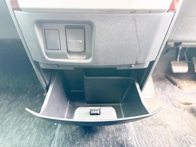 ヴェルファイア2.4Z 4WD　ローンが不安な方＜優遇ローン＞　本州仕入 モデリスタエアロ　後期型　純正ナビ　後席モニター　パワースライド 4WD 2400 5Dr