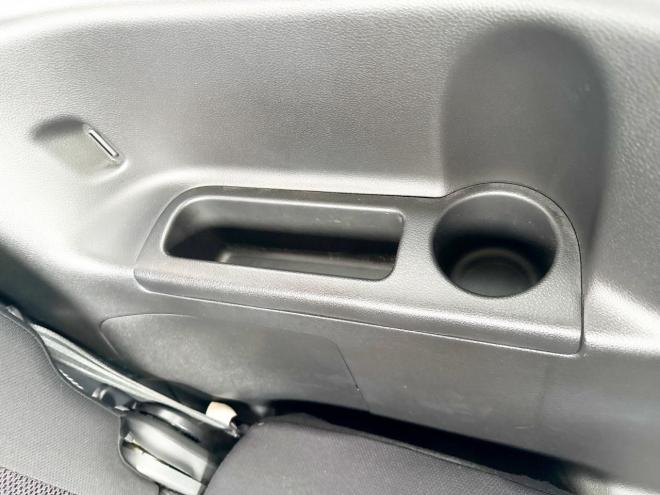 セレナ2.0Hスター Vエアロセレクション 4WD　ローンが不安な方＜優遇ローン＞　本州仕入　寒冷地仕様　エアロ　社外SDナビ　フルセグTV　両側パワースライド 4WD 2000 5Dr