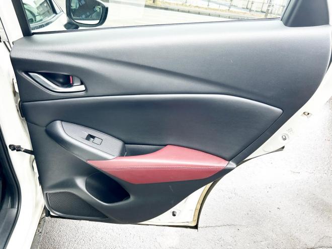 CX-31.5DT XDツーリング 4WD　ローンが不安な方＜優遇ローン＞本州仕入　革シート　純正ナビ　フルセグTV　バックカメラ　ローダウン　軽減ブレーキ 4WD 1500 5Dr