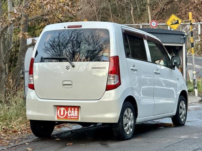 ワゴンR4WD 5速マニュアル　6万キロ　ABS  夏冬タイヤ 4WD 660 5Dr