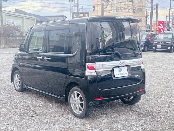 タント660カスタムX 4WD　ローンが不安な方＜優遇ローン＞寒冷地仕様　片側Pスラ　社外ナビ 4WD 660 5Dr