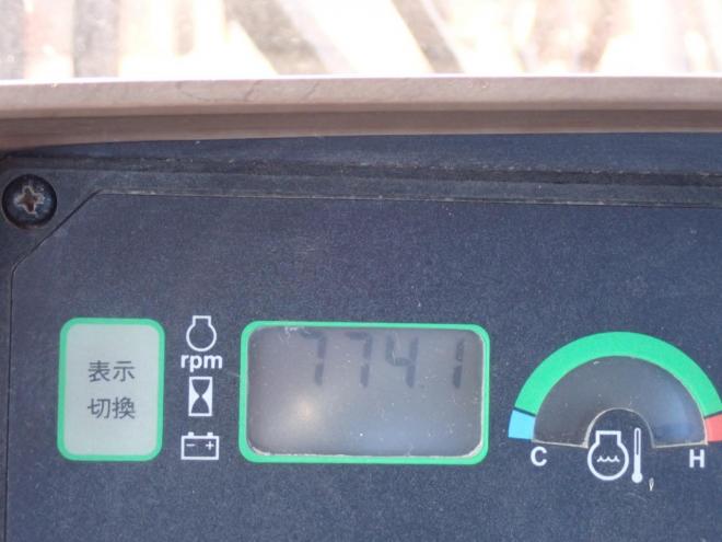 ホイールローダLX120　ワンタッチマルチプラウ＆バケット　恵庭ヤード