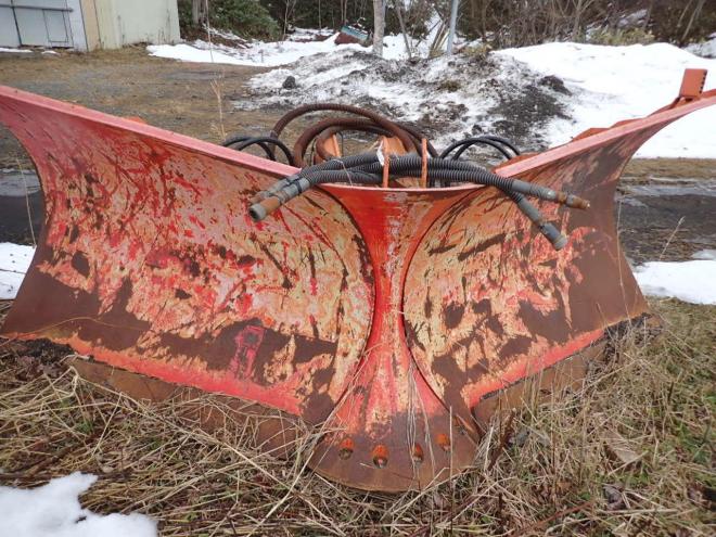 ホイールローダLX120　ワンタッチマルチプラウ＆バケット　恵庭ヤード