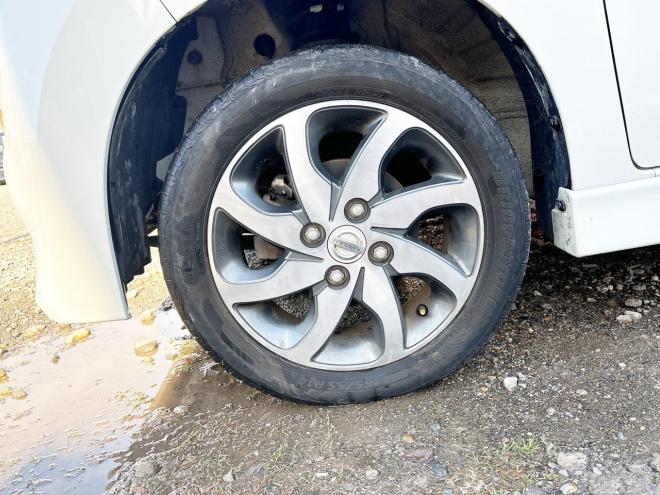 ルークス660ハイウェイスター 4WD　ローンが不安な方＜優遇ローン＞本州仕入 1年保証　寒冷地仕様　社外ナビ