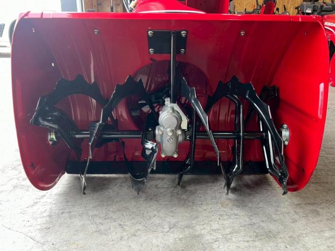 除雪機ホンダ　HSS970ｎ！41.5HR！