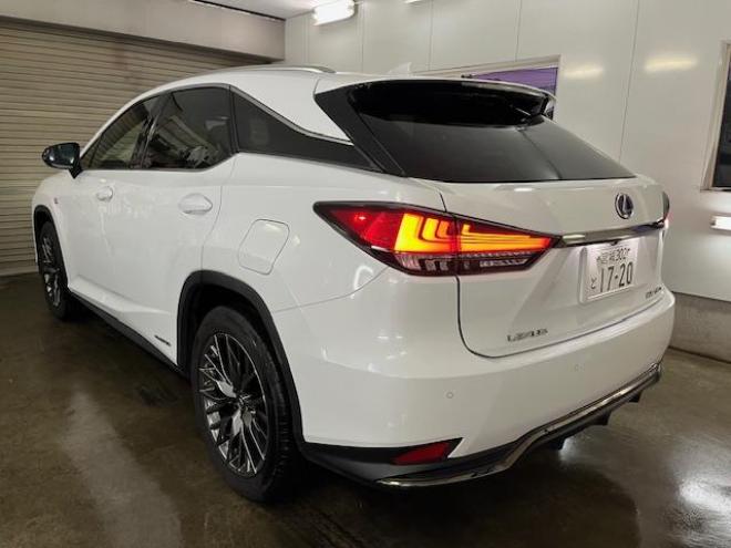 レクサスＲＸ４５０ｈ　Ｆスポーツ　本州仕入　レクサスセーフティセンス　寒冷地仕様　禁煙車　マークレビンソンプレミアム　ヘッドアップディスプレイ　純正２０インチＡＷ　純正１８ＡＷ＋スタッドレスタイヤ付　　電動パノラマルーフ　純正フレアレッドレザーシート　純正ナビ（フルセグ地デジ　Ｂｌｕｅｔｏｏｔｈ対応）＋バックカメラ＋全方位カメラ　パワーバックドア　プリクラッシュセーフティ　レーダークルーズコントロール　シートヒーター　前後ドラレコ　ステアリングヒーター　両席パワーシート　ＥＴＣ 4WD 3500 5Dr