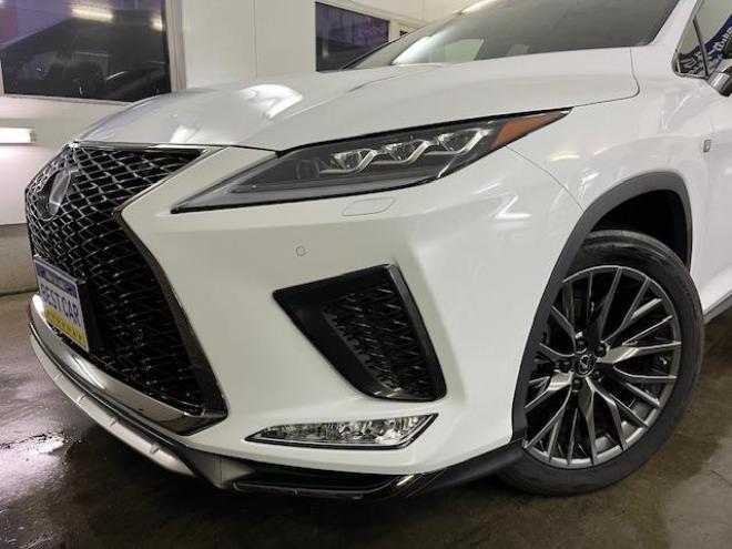 レクサスＲＸ４５０ｈ　Ｆスポーツ　本州仕入　レクサスセーフティセンス　寒冷地仕様　禁煙車　マークレビンソンプレミアム　ヘッドアップディスプレイ　純正２０インチＡＷ　純正１８ＡＷ＋スタッドレスタイヤ付　　電動パノラマルーフ　純正フレアレッドレザーシート　純正ナビ（フルセグ地デジ　Ｂｌｕｅｔｏｏｔｈ対応）＋バックカメラ＋全方位カメラ　パワーバックドア　プリクラッシュセーフティ　レーダークルーズコントロール　シートヒーター　前後ドラレコ　ステアリングヒーター　両席パワーシート　ＥＴＣ 4WD 3500 5Dr