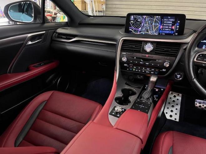 レクサスＲＸ４５０ｈ　Ｆスポーツ　本州仕入　レクサスセーフティセンス　寒冷地仕様　禁煙車　マークレビンソンプレミアム　ヘッドアップディスプレイ　純正２０インチＡＷ　純正１８ＡＷ＋スタッドレスタイヤ付　　電動パノラマルーフ　純正フレアレッドレザーシート　純正ナビ（フルセグ地デジ　Ｂｌｕｅｔｏｏｔｈ対応）＋バックカメラ＋全方位カメラ　パワーバックドア　プリクラッシュセーフティ　レーダークルーズコントロール　シートヒーター　前後ドラレコ　ステアリングヒーター　両席パワーシート　ＥＴＣ 4WD 3500 5Dr