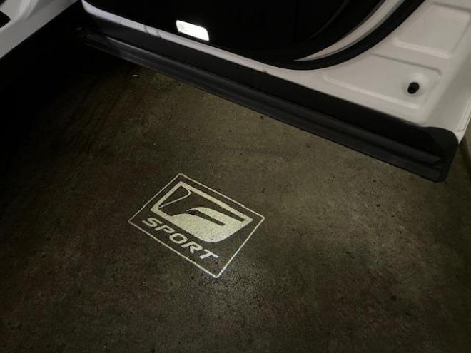 レクサスＲＸ４５０ｈ　Ｆスポーツ　本州仕入　レクサスセーフティセンス　寒冷地仕様　禁煙車　マークレビンソンプレミアム　ヘッドアップディスプレイ　純正２０インチＡＷ　純正１８ＡＷ＋スタッドレスタイヤ付　　電動パノラマルーフ　純正フレアレッドレザーシート　純正ナビ（フルセグ地デジ　Ｂｌｕｅｔｏｏｔｈ対応）＋バックカメラ＋全方位カメラ　パワーバックドア　プリクラッシュセーフティ　レーダークルーズコントロール　シートヒーター　前後ドラレコ　ステアリングヒーター　両席パワーシート　ＥＴＣ 4WD 3500 5Dr