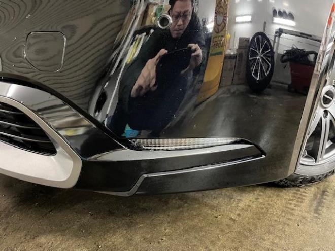 プリウスＺ　ワンオーナー　トヨタセーフティセンス　寒冷地仕様　禁煙車　純正１９インチＡＷ　社外１７ＡＷ＋スタッドレスタイヤ付　　純正ブラックレザーシート　純正ナビ（フルセグ地デジ　Ｂｌｕｅｔｏｏｔｈ対応）＋バックカメラ＋全方位カメラ　パワーバックドア　プリクラッシュセーフティ　レーダークルーズコントロール　純正エンジンスターター　シートヒーター＆クーラー　ドラレコ　ステアリングヒーター　パワーシート　ＥＴＣ 4WD 2000 4Dr