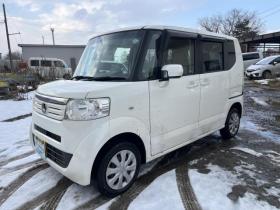 N-BOX+　GLパッケージ 4WD 660 5Dr